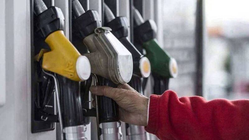 Brent petrol fiyatlarında dalgalanmayla, benzin, motorin ve otogaz fiyatları da