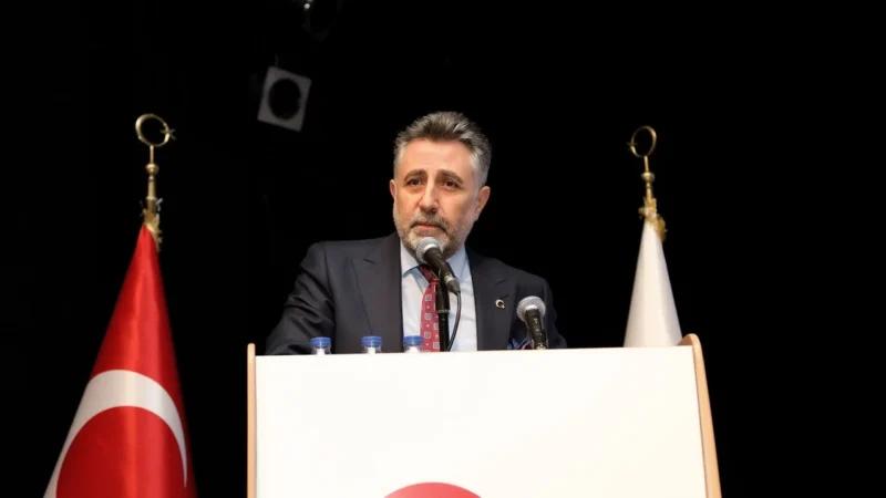 CHP İzmir’de kurultay delegeleri olağanüstü kurultay için imzaya çağırıldı. İmza