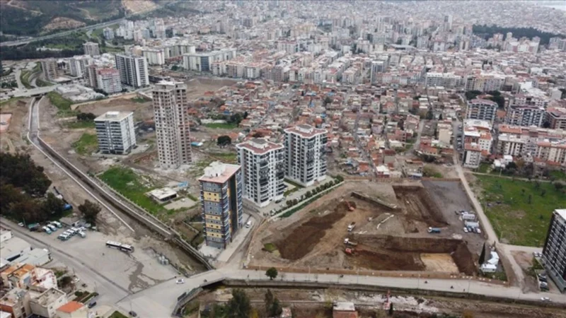 İzmir Büyükşehir Belediyesi’ne ilişkin yürütülen kooperatif soruşturmasında kritik duruşma bugün
