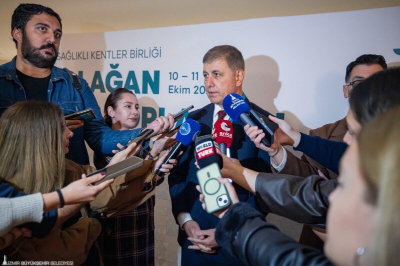 İzmir Büyükşehir Belediye Başkanı Dr. Cemil Tugay, Türkiye Sağlıklı Kentler