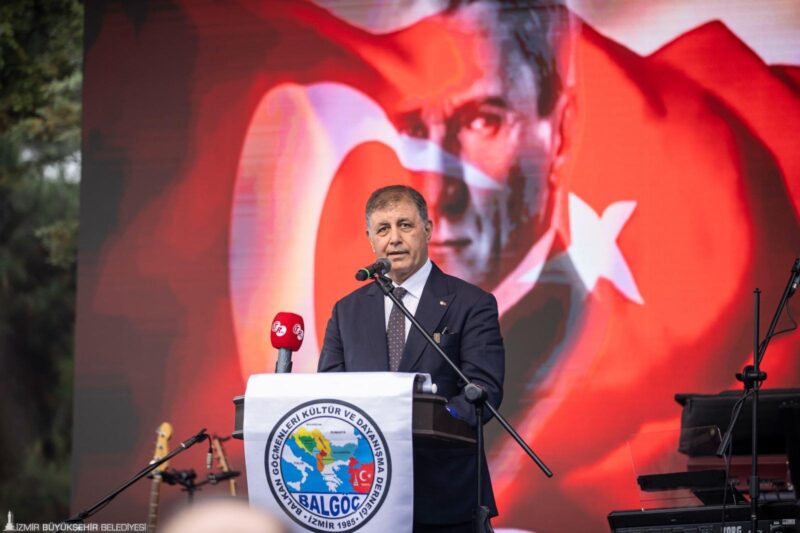İzmir Büyükşehir Belediye Başkanı Dr. Cemil Tugay, 12. Balkan Şenliği’nin