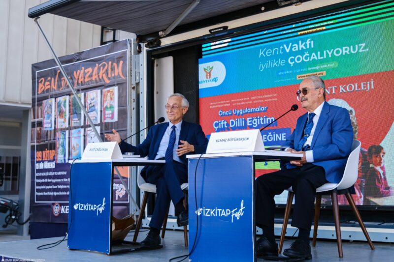
İzmir Büyükşehir Belediyesi’nin ev sahipliğinde Kültürpark’ta düzenlenen İZKİTAP – 6.