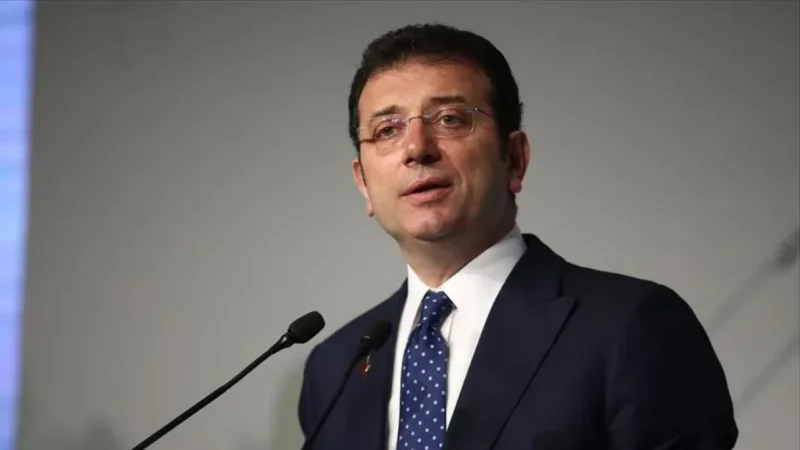 CHP’nin cumhurbaşkanı adayı ve İstanbul Büyükşehir Belediye Başkanı Ekrem İmamoğlu,
