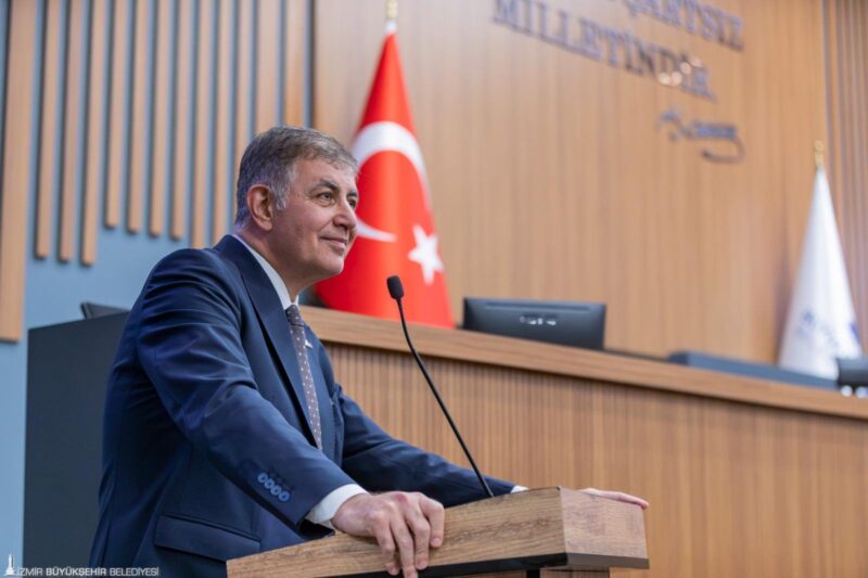 İzmir Büyükşehir Belediye Başkanı Dr. Cemil Tugay, 29 Ekim Cumhuriyet