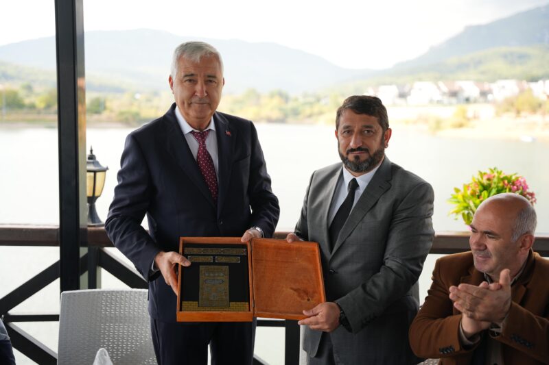 Kemalpaşa Belediye Başkanı Mehmet Türkmen 1-7 Ekim Camiler ve Din