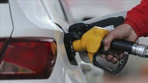 Brent petrol fiyatlarındaki dalgalanma ve küresel gelişmeler akaryakıt fiyatlarını etkilemeye