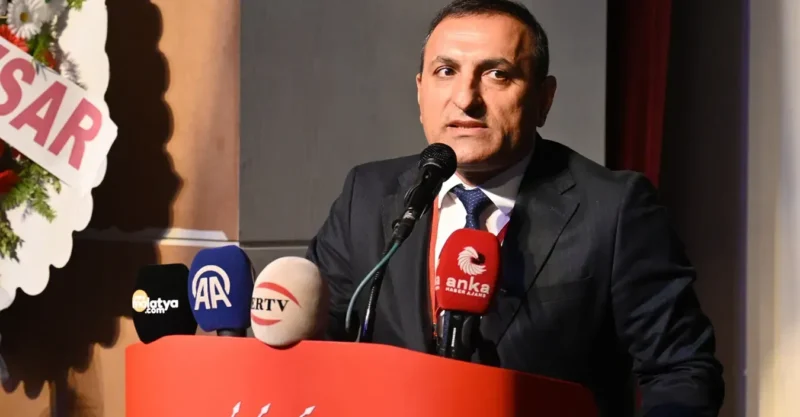 Malatya’da gerçekleştirilen CHP’nin 39. Kongresinde kürsüden söyledikleri ile olayların çıkmasına