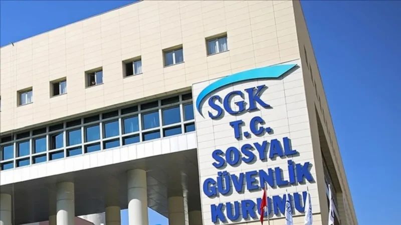 SGK, usulsüz prim bildirimlerine karşı düğmeye bastı. Hizmet dökümünde "K"
