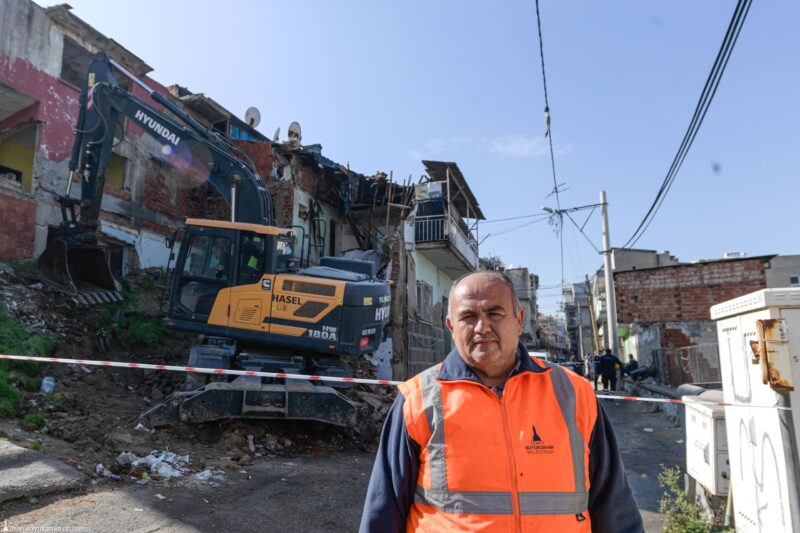 İzmir Büyükşehir Belediyesi’nin tarihi kent merkezi niteliğindeki “Kemeraltı ve Çevresi