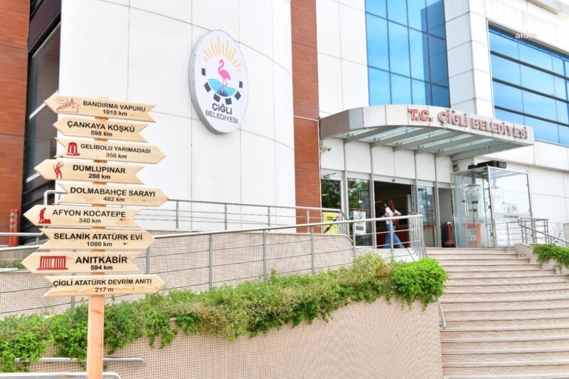 ÇİĞLİ BELEDİYESİ’NİN
BASINA VE KAMUOYUNA AÇIKLAMASI