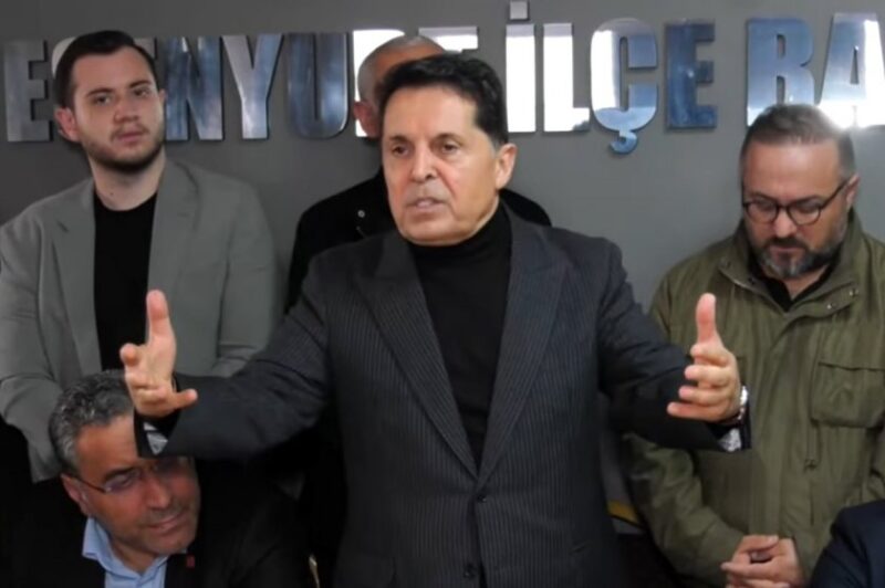 Yerine kayyım atanan Esenyurt Belediye Başkanı Ahmet Özer, tahliye edilmesi