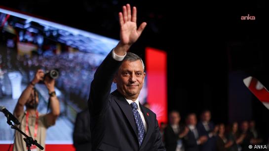 CHP’nin 39’uncu Olağan Kurultayı’nda yapılacak tüzük değişiklikleri kapsamında 60 kişilik