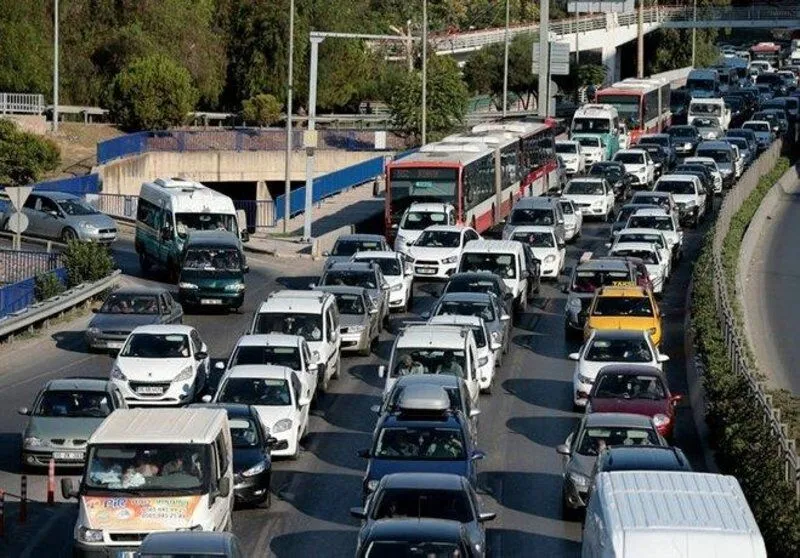 İzmir’de yarın düzenlenecek “Ata’dan Ana’ya Saygı Koşusu” sebebiyle Karşıyaka’daki bazı