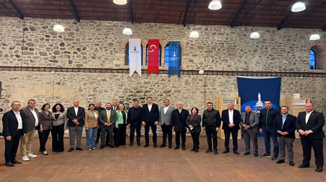 CHP İzmir İl Başkanı Güç, Büyükşehir Belediye Başkanı Tugay ve