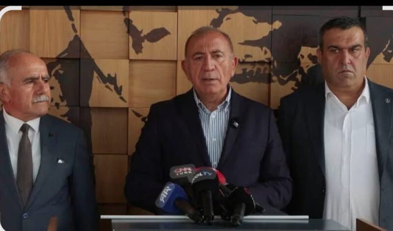 Gürsel Tekin Görevine Devam Edecek
Mahkemeden CHP İstanbul İl Başkanlığı için