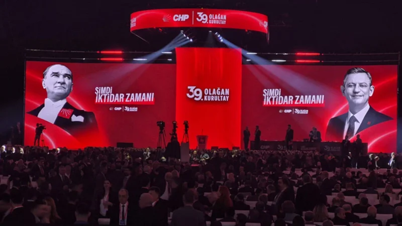 CHP’nin 39. Olağan Kurultayı ikinci gününde Ankara Spor Salonu’nda devam