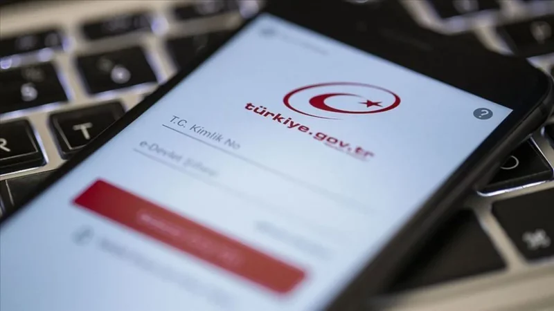 Türkiye’nin dijital kamu hizmeti platformu e-Devlet Kapısı, sabah saatlerinden itibaren