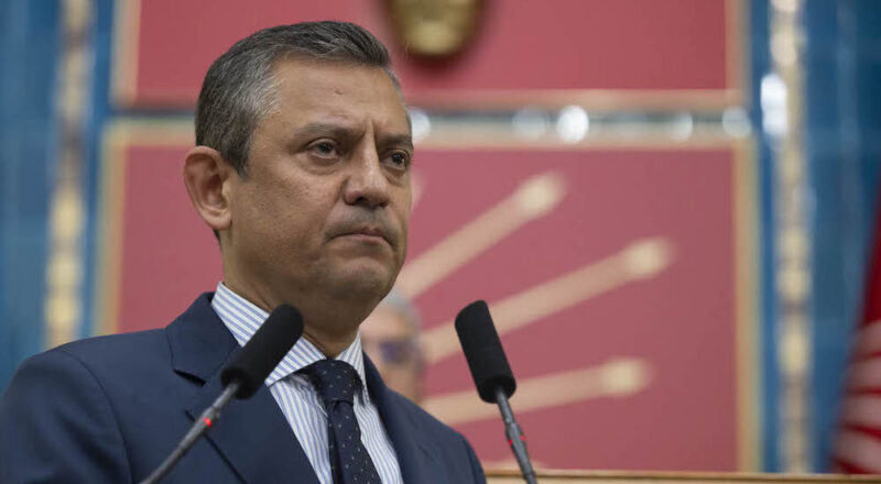 CHP’de muhaliflerden uzun zamandır beklenen mektup hamlesi geldi. Aralarında 3