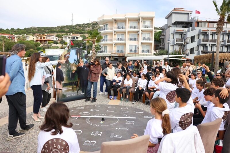 Çeşme Vizyon Ofisi’nin hazırladığı kent belleği çalışması “Harflerin Çeşmesi” Harf