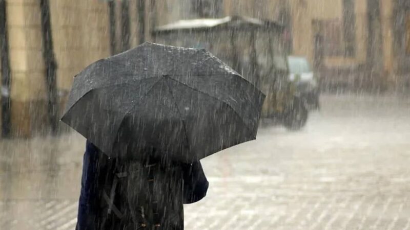 Meteoroloji Genel Müdürlüğü, yurt genelinde mevsim normallerinin üzerinde seyreden sıcaklıkların