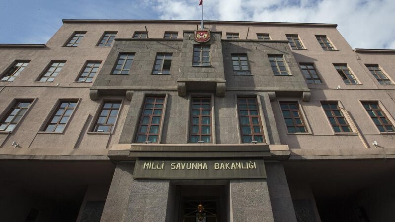 Millî Savunma Bakanlığı (MSB), bazı basın ve sosyal medya hesaplarında