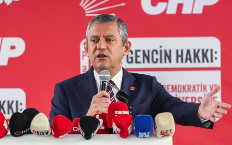 CHP Genel Başkanı Özgür Özel, İBB hakkında yürütülen soruşturma kapsamında