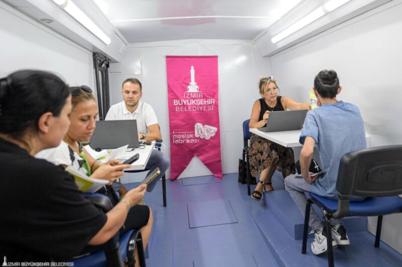 İzmir Büyükşehir Belediyesi Meslek Fabrikası İstihdamı Geliştirme ve Destekleme Birimi,