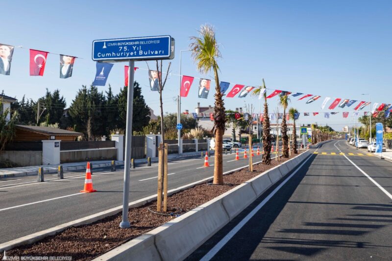 İzmir Büyükşehir Belediyesi tarafından 87 milyon lira maliyetle Güzelbahçe’nin ulaşım