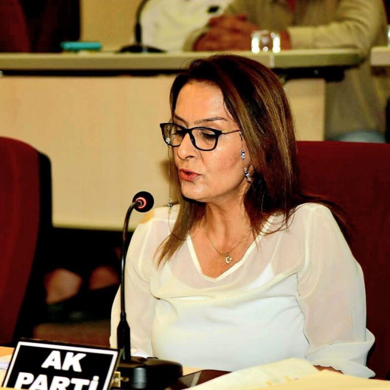 Aralık ayı ilk meclis toplantısının yapıldığı Çiğli’de AK Parti meclis