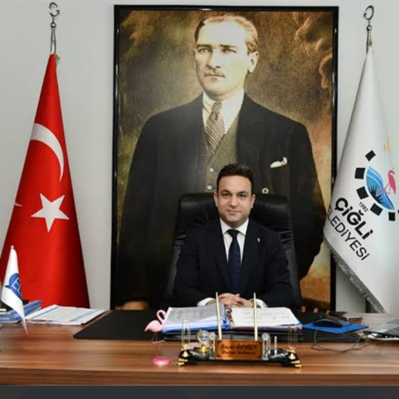 Çiğli Belediye Başkan Yardımcısı Başar Özmen, bazı internet sitelerinde yer
