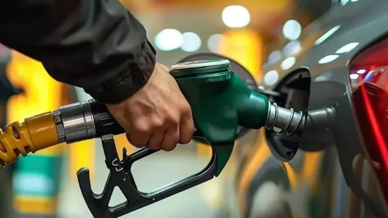 Brent petrol fiyatları ve döviz kurundaki dalgalanmalar akaryakıt fiyatlarına yansımaya
