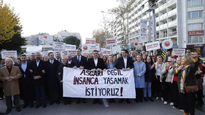 CHP İzmir İl Kadın Kolları Başkanlığı tarafından asgari ücrete ilişkin
