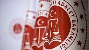 TBMM Adalet Komisyonu, hükümlülerin erken tahliyesinden avukat disiplin cezalarına, icra