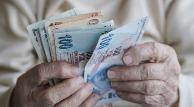 Milyonlarca emeklinin beklediği haber geldi! Çalışma ve Sosyal Güvenlik Bakanı