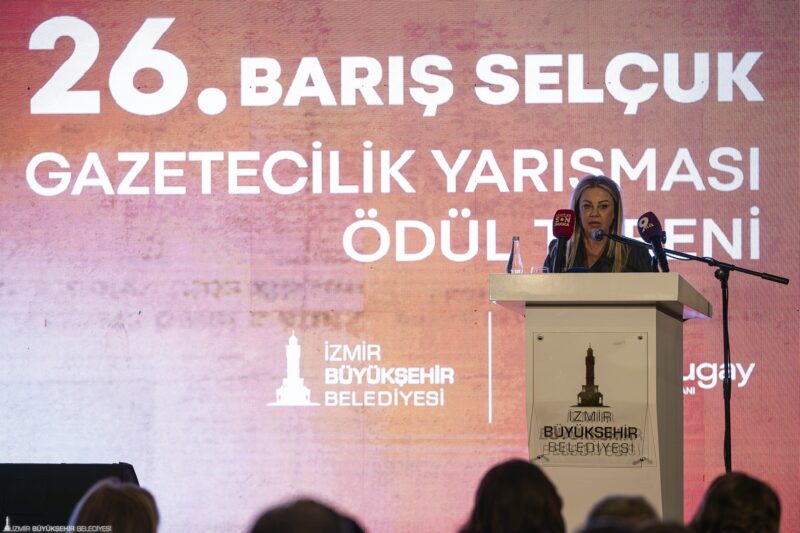 İzmir Büyükşehir Belediyesi'nin bu yıl 26’ncısını düzenlediği Barış Selçuk Gazetecilik