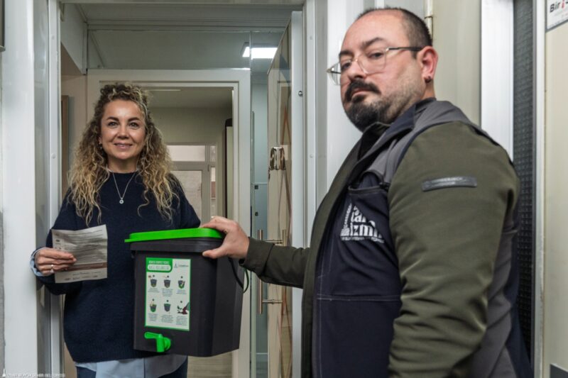 İzmir Büyükşehir Belediyesi organik mutfak atıklarını kaynağında ayrıştırarak toprağa kazandıracak