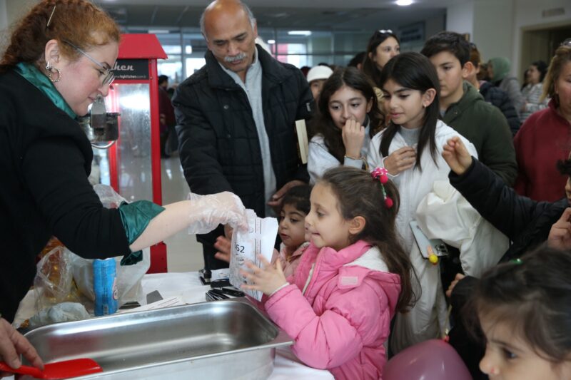 Çiğli Belediyesi tarafından yarıyıl tatiline özel olarak düzenlenen Sömestr Sinema