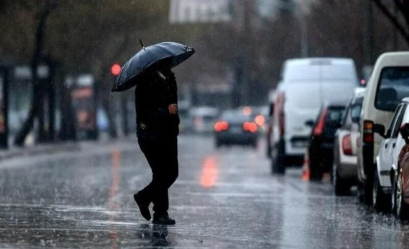 İstanbul Büyükşehir Belediyesi Afet Koordinasyon Merkezi (AKOM), İstanbul genelinde fırtına