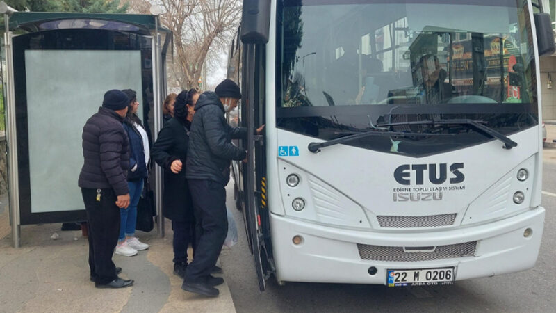 Edirne’de şehir içi minibüs ücretlerine zam yapıldı. Alınan kararla sivil