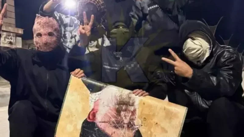 İran’da ekonomik krizle başlayan protestolar ülke genelinde şiddetlenirken, HRANA ve