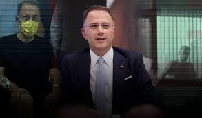 Mehmet Murat Çalık, cezaevinde yaşadığı sağlık sorunları nedeniyle yeniden hastaneye