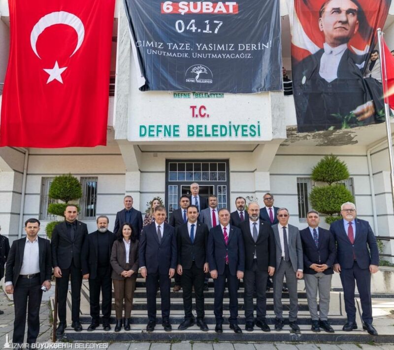 Cumhuriyet Halk Partisi (CHP) Genel Başkanı Özgür Özel ile İzmir