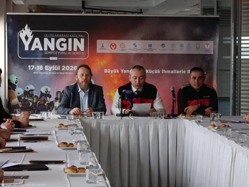 İzmir Büyükşehir Belediyesi ve meslek odaları iş birliği ile bu
