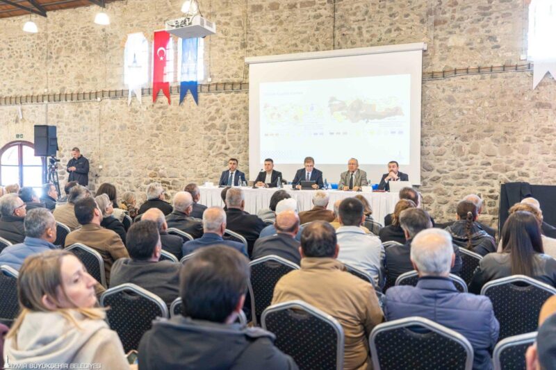İzmir Büyükşehir Belediye Başkanı Dr. Cemil Tugay, İzmir tarımını kooperatifler