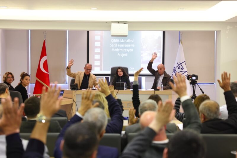 Çeşme Belediyesi Şubat Ayı Olağan Meclis Toplantısı, Belediye Başkanı Lâl