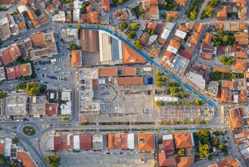 
Urla Belediyesi, kentsel yaşam kalitesini artırmak, kamusal alanları güçlendirmek ve sürdürülebilir