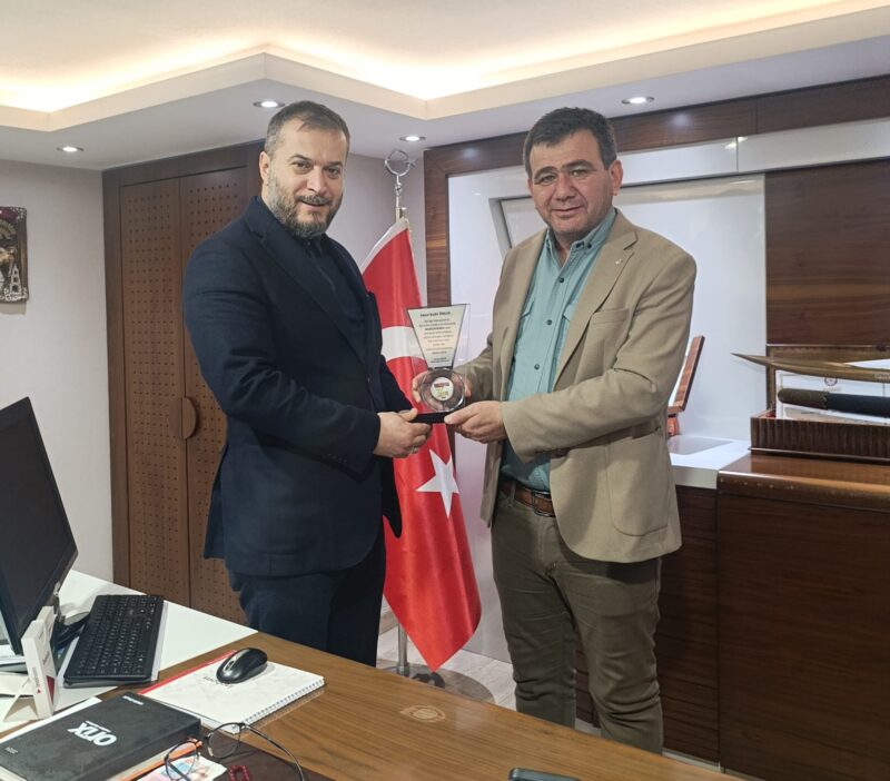 AK Parti Çiğli Belediye Meclis Üyesi ve iş insanı Kadir