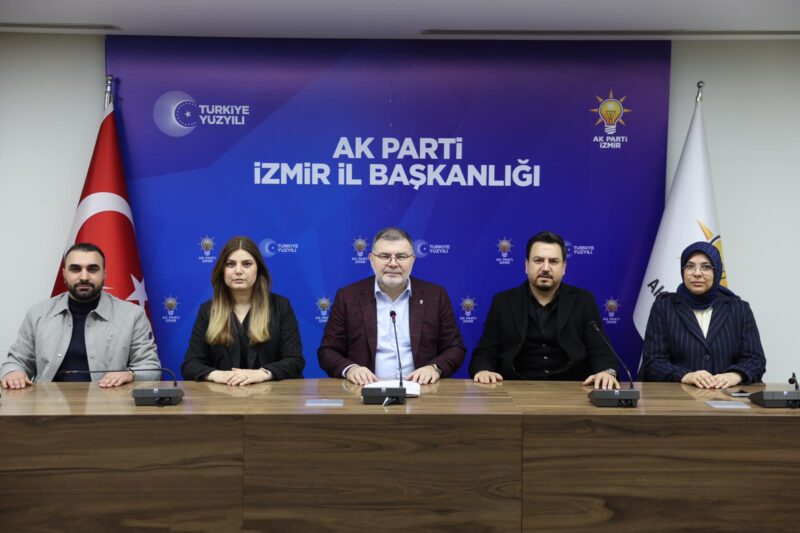 
AK Parti İzmir İl Başkanı Bilal Saygılı, 28 Şubat ‘Post
