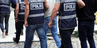 Antalya’nın Alanya ilçesinde uyuşturucuya yönelik geniş çaplı operasyon düzenlendi. İl