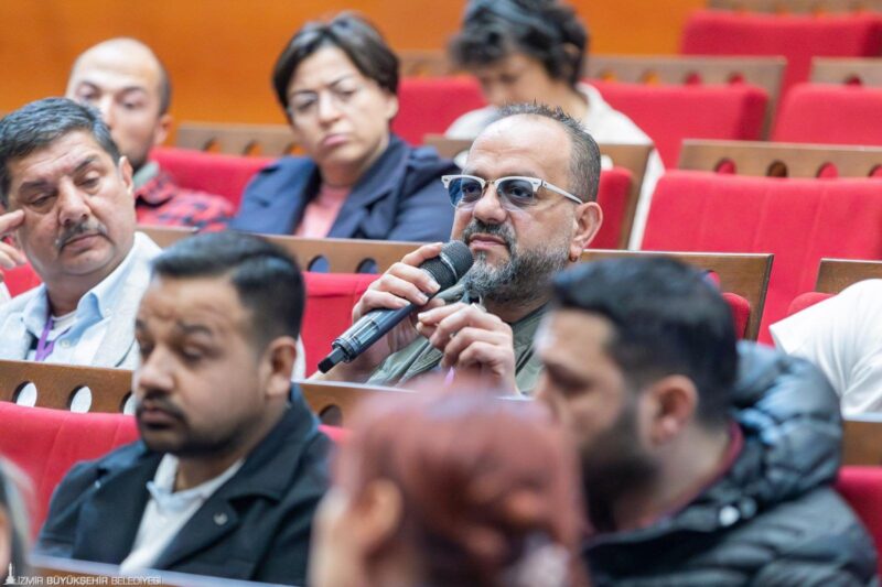 İzmir Büyükşehir Belediyesi tarafından yerel yönetimler ile Roman topluluğu arasındaki